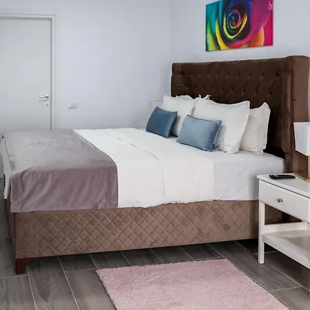 Sea View - Avenue Apartment *