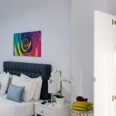 Sea View - Avenue Apartment *